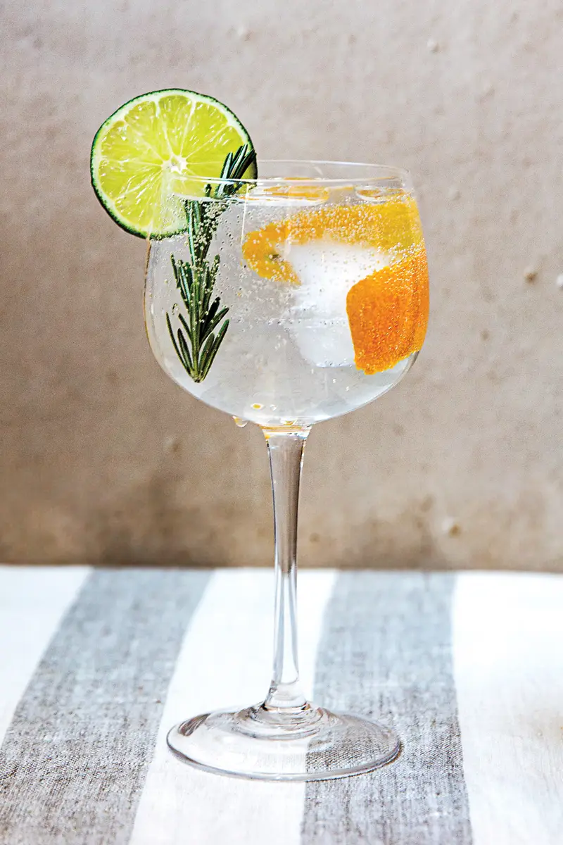 Pin & Tonic